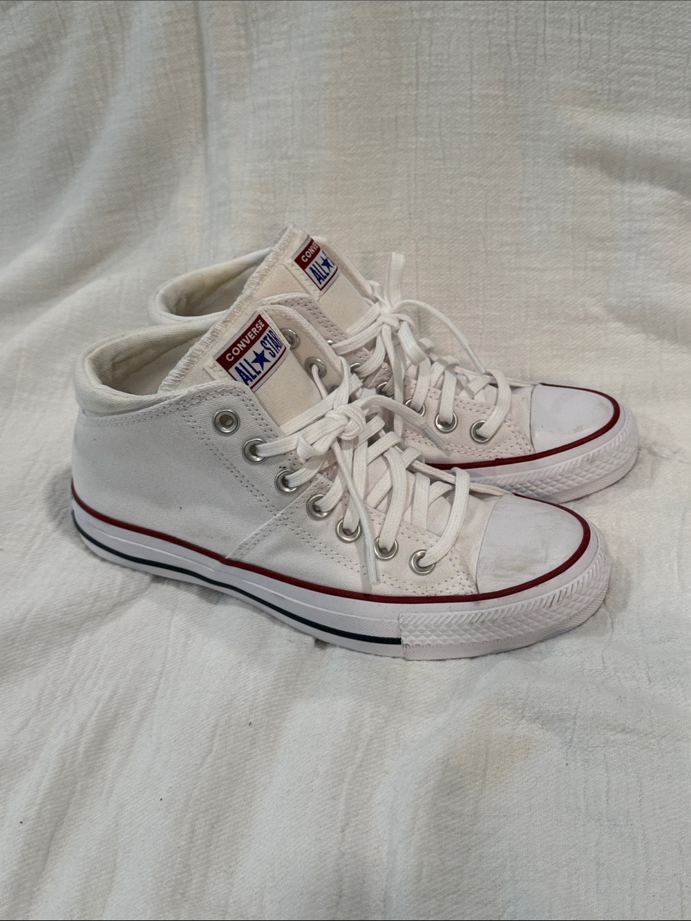 Converse White High-Top Canvas Sneakers with Red & navy Stripe women’s size 7
